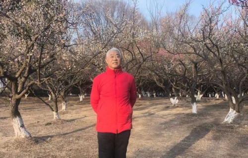 杨友明诗词研究   杨友明五绝的情感表达有什么创新之处？