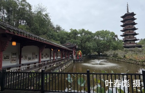古塔.木偶戏