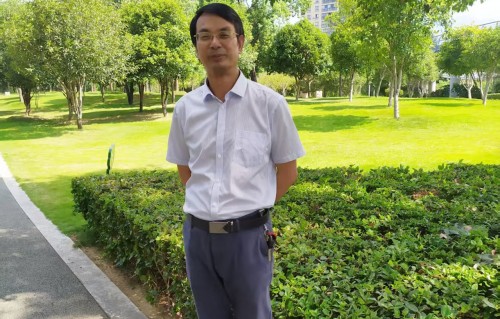 蔡卫华（名誉编委）