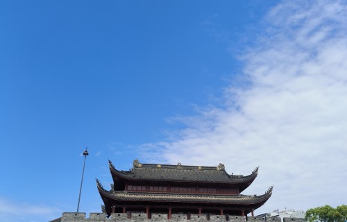 咏宁海西门城楼