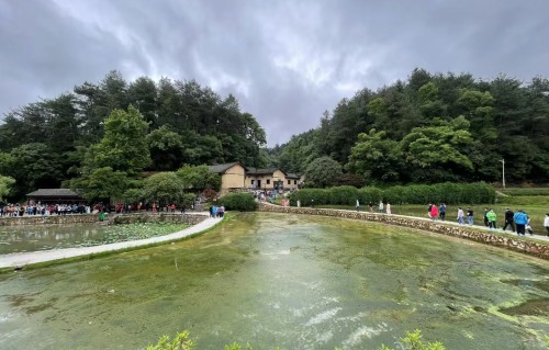 忆江南•荥阳好