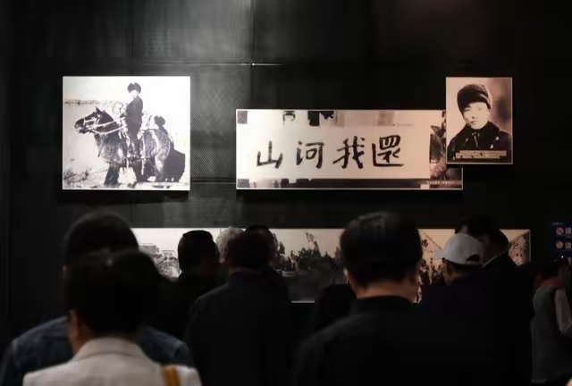 9df7440ce2fd09695620bfb0d5de5051.jpg 9df7440ce2fd09695620bfb0d5de5051.jpg