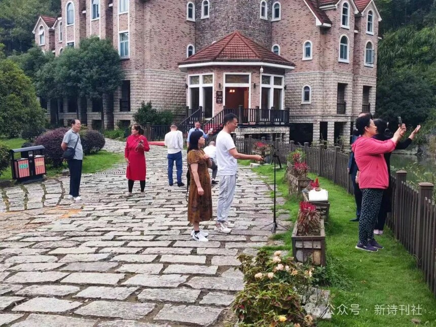 微信图片_20241001102555.jpg